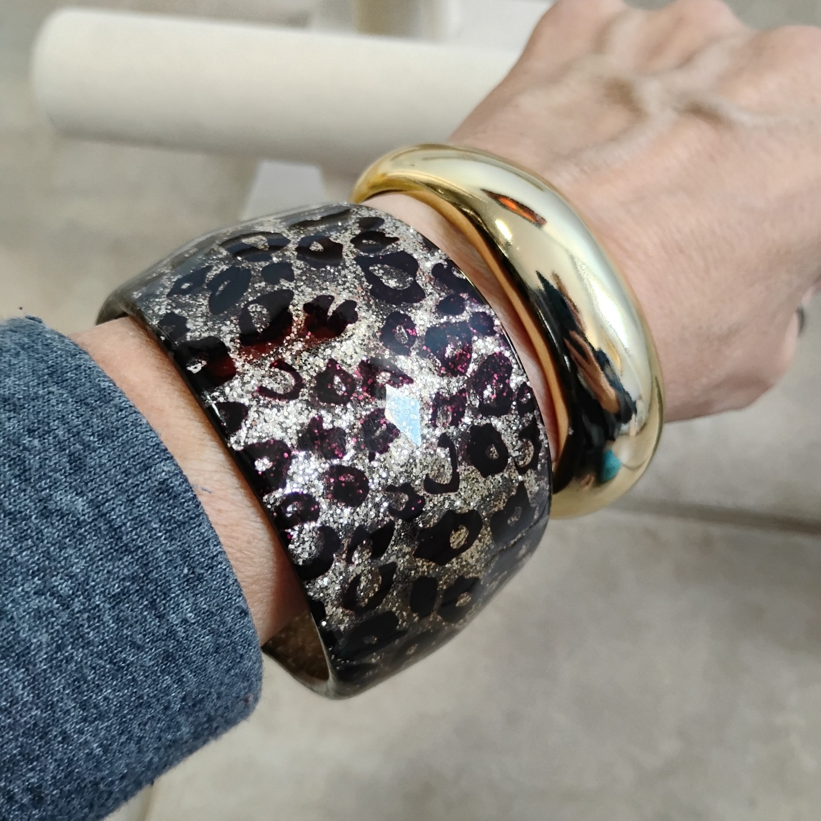 Chunky Goldtone Animal Print Glitter Bold Bangle Bracelet Lot Cuff Sz 8 Set