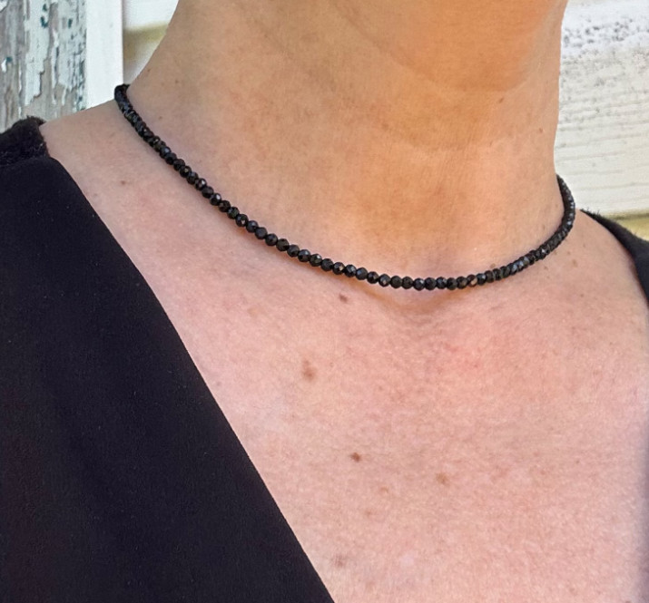 Natural Black Tourmaline choker, 2mm Minimasit Beads Nacklace Healing Gemstone