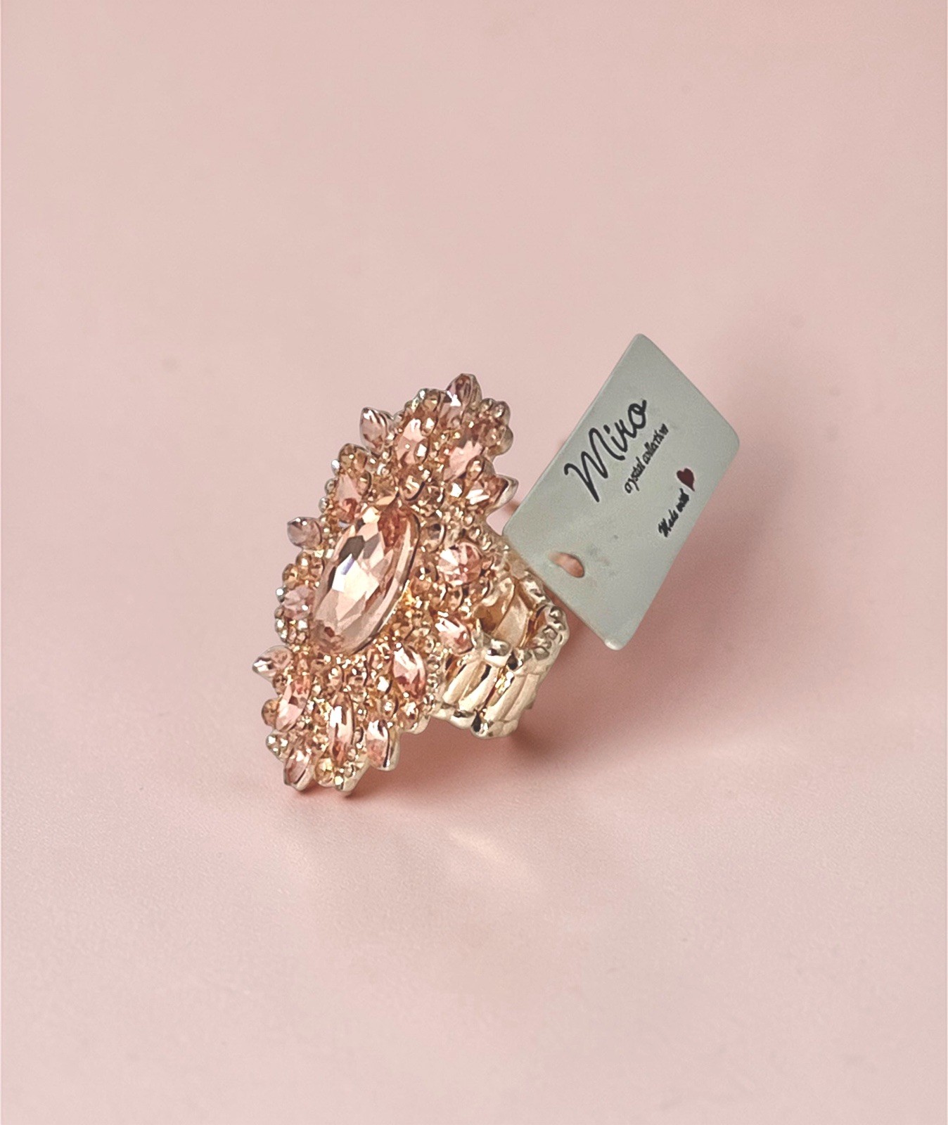 Vintage Inspired Oval Filigree Stretchable Neutral Peach Crystals Cocktail Ring