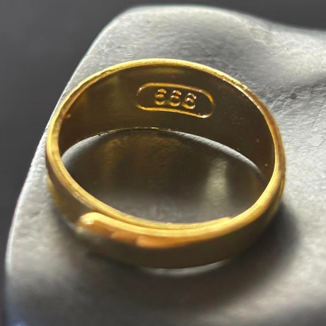 Floral Pattern Ring Band Gold-plated? (NOT SURE) marked ‘999’, Size 9 adjustable