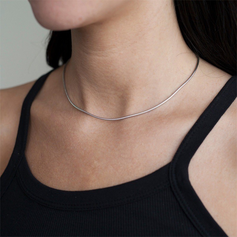 Men&Women’s 925 Sterling Silver Tarnish-Free Italian Snake Chain Necklace 16-24″