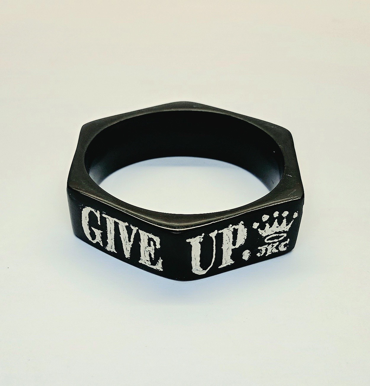 Jessica Kagan Cushman JKC Black Hexagon Bangle Bracelet Never Never Give Up – GC
