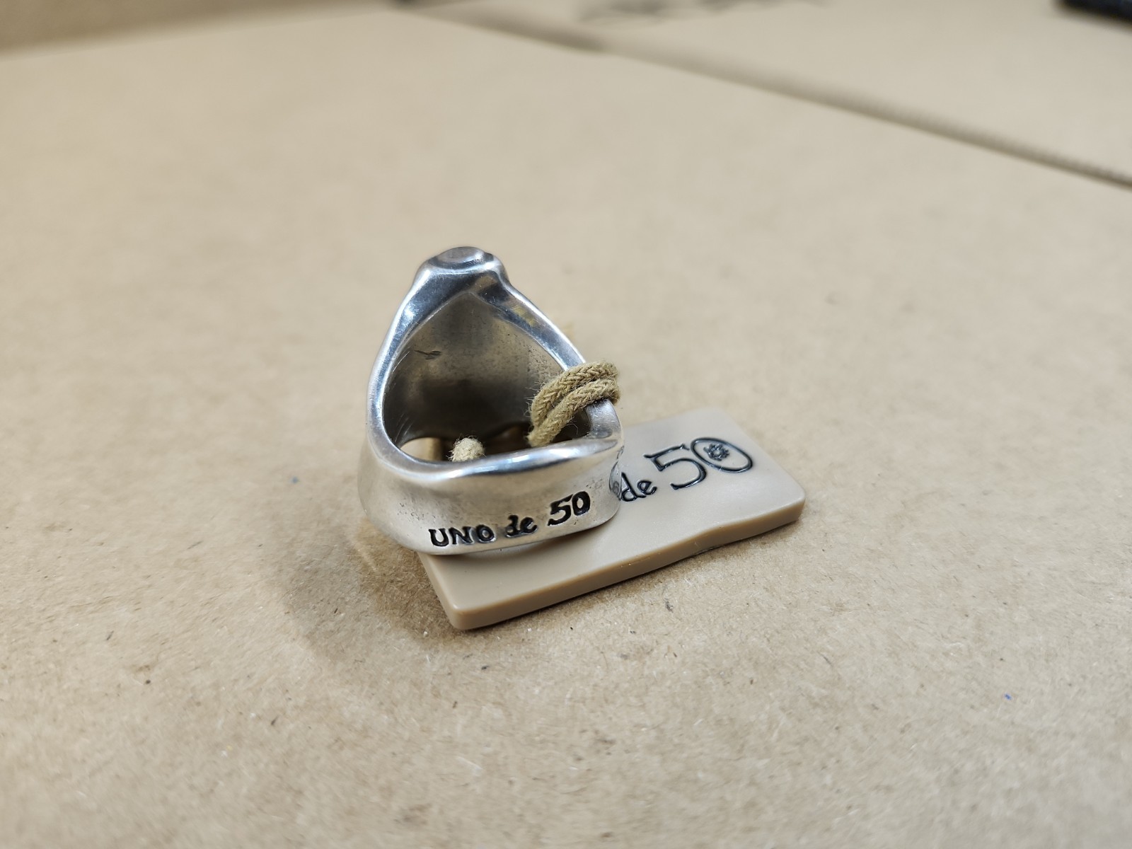Silver Plated Uno De 50 Ring New