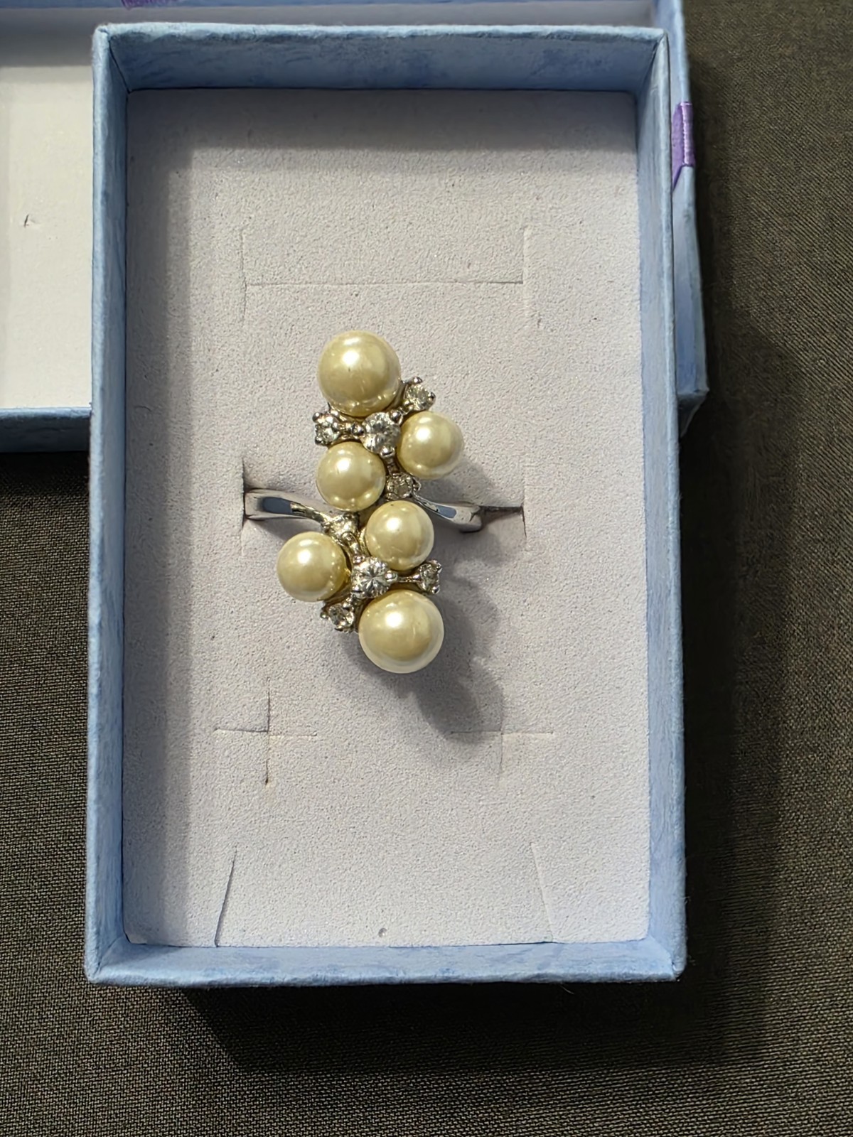 Estate – Silver Tone – Faux Pearl Fashion Ring – Item 491