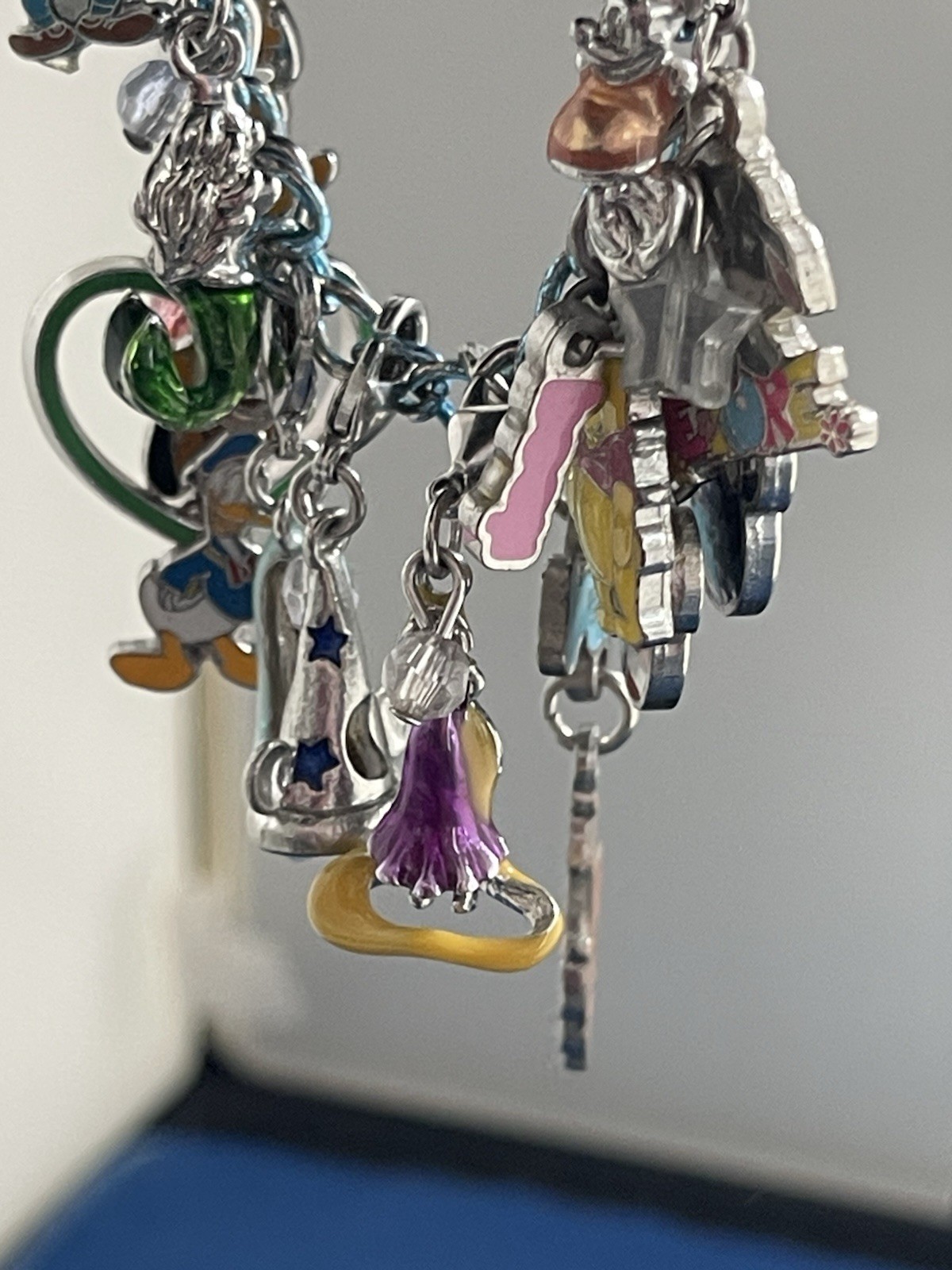 Disney World Blue Chain Charm Bracelet China Mickey Souvenir Gift Minnie