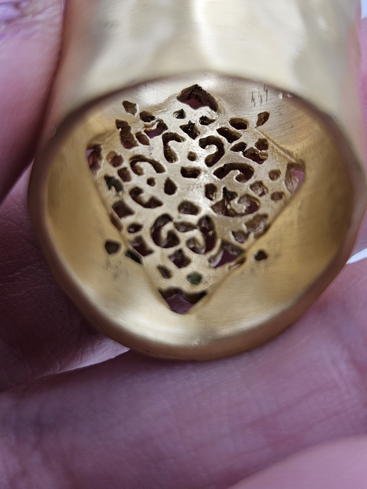 ATI Thailand Gold Tone Satin Finish Hammere Filigree Heart Wide Band Ring 6