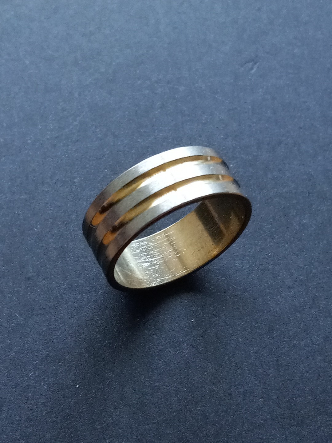 Stainless Steel Fashion Ring – Brushed W/2 Gold Bands. 7mm Wide Size 6 B80