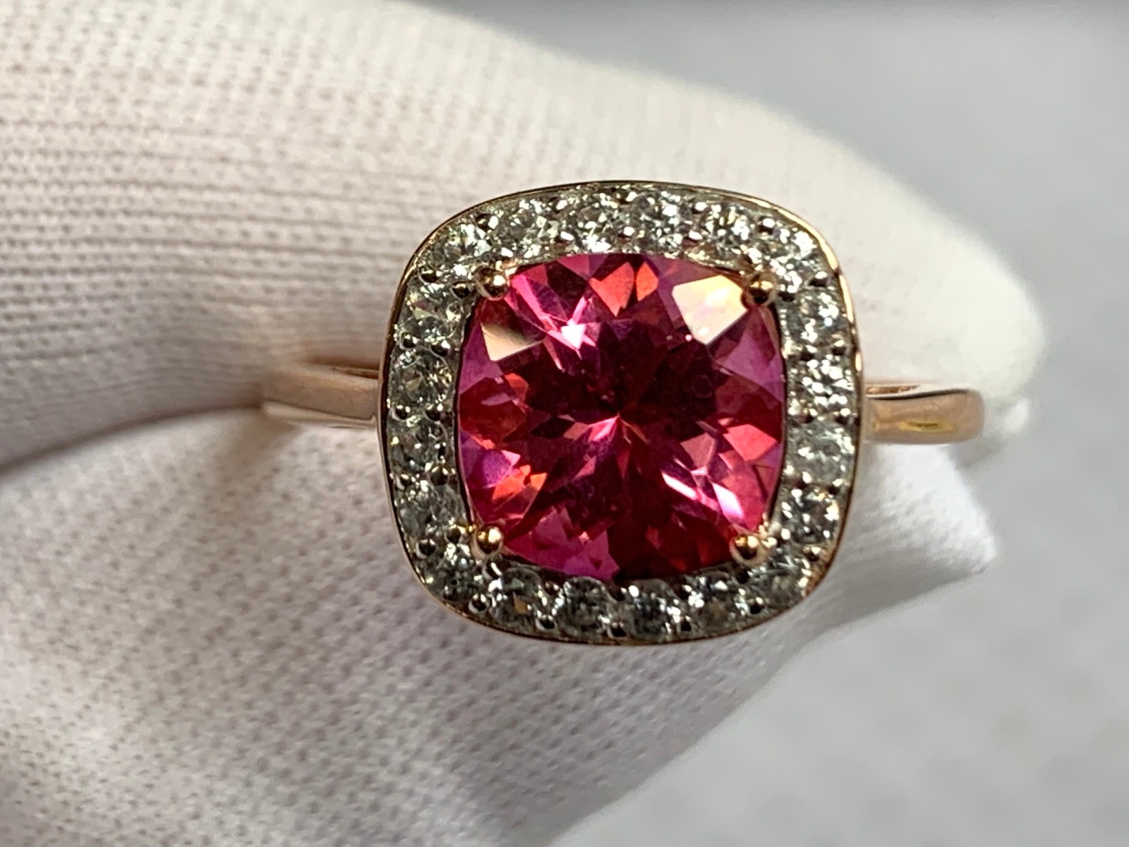 10K Rose Gold Ring 2.58g Fine Jewelry Size 8 Band Pink & Clear Color *READ*