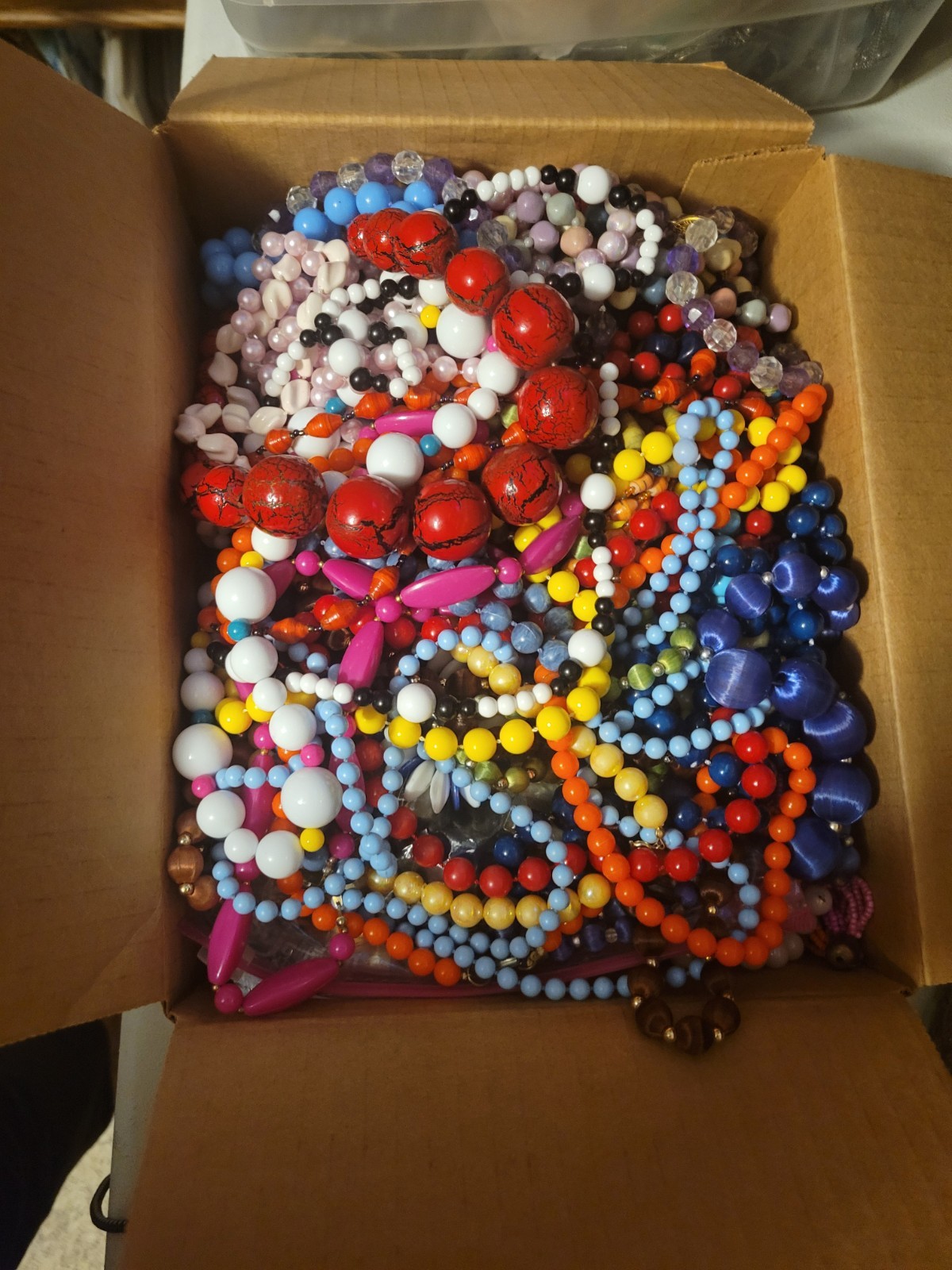 Vintage 5# Lot Necklace Beads Many Wearable And Crafters Delight Plastic Glass