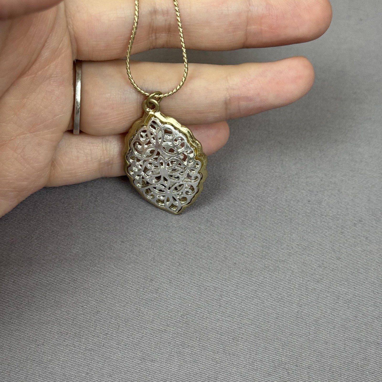 Gold Tone Filigree Oval Pendant Slider Necklace 21 In Womens Floral Jewelry