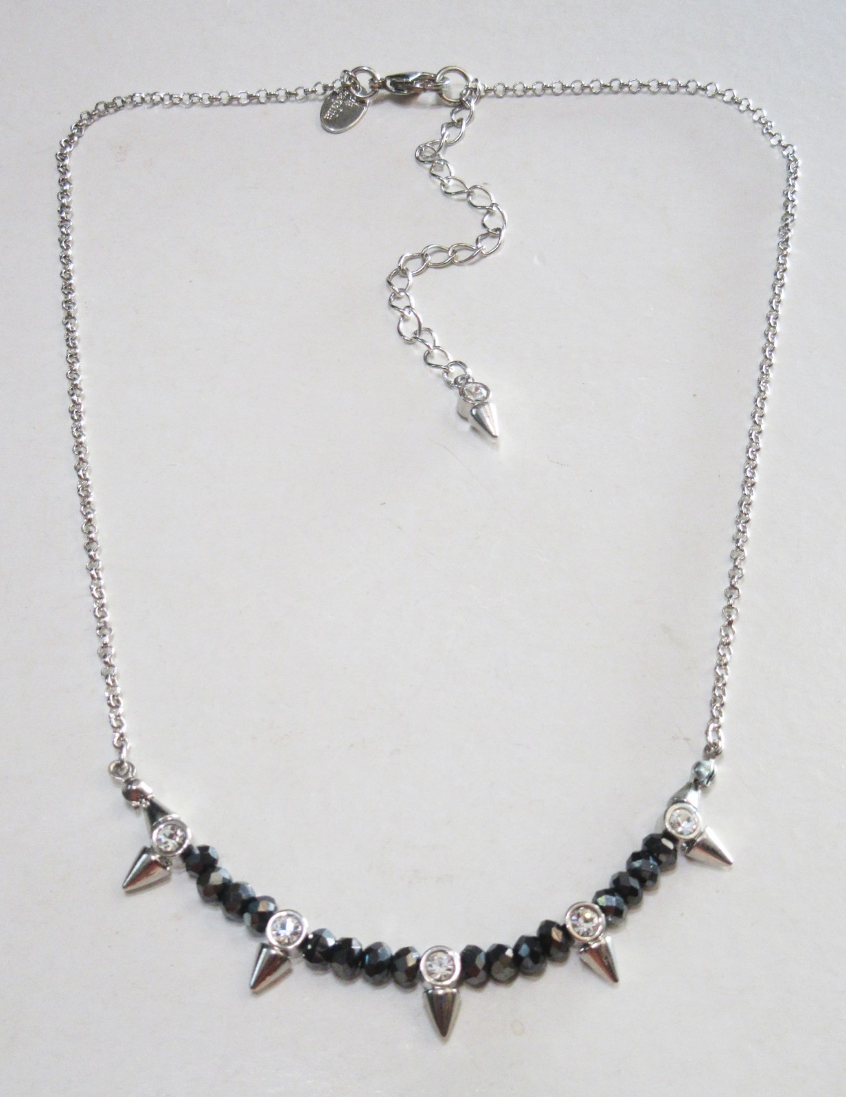 Lia Sophia Jewelry Turning Point Cut Crystals Necklace in Silver RV$52