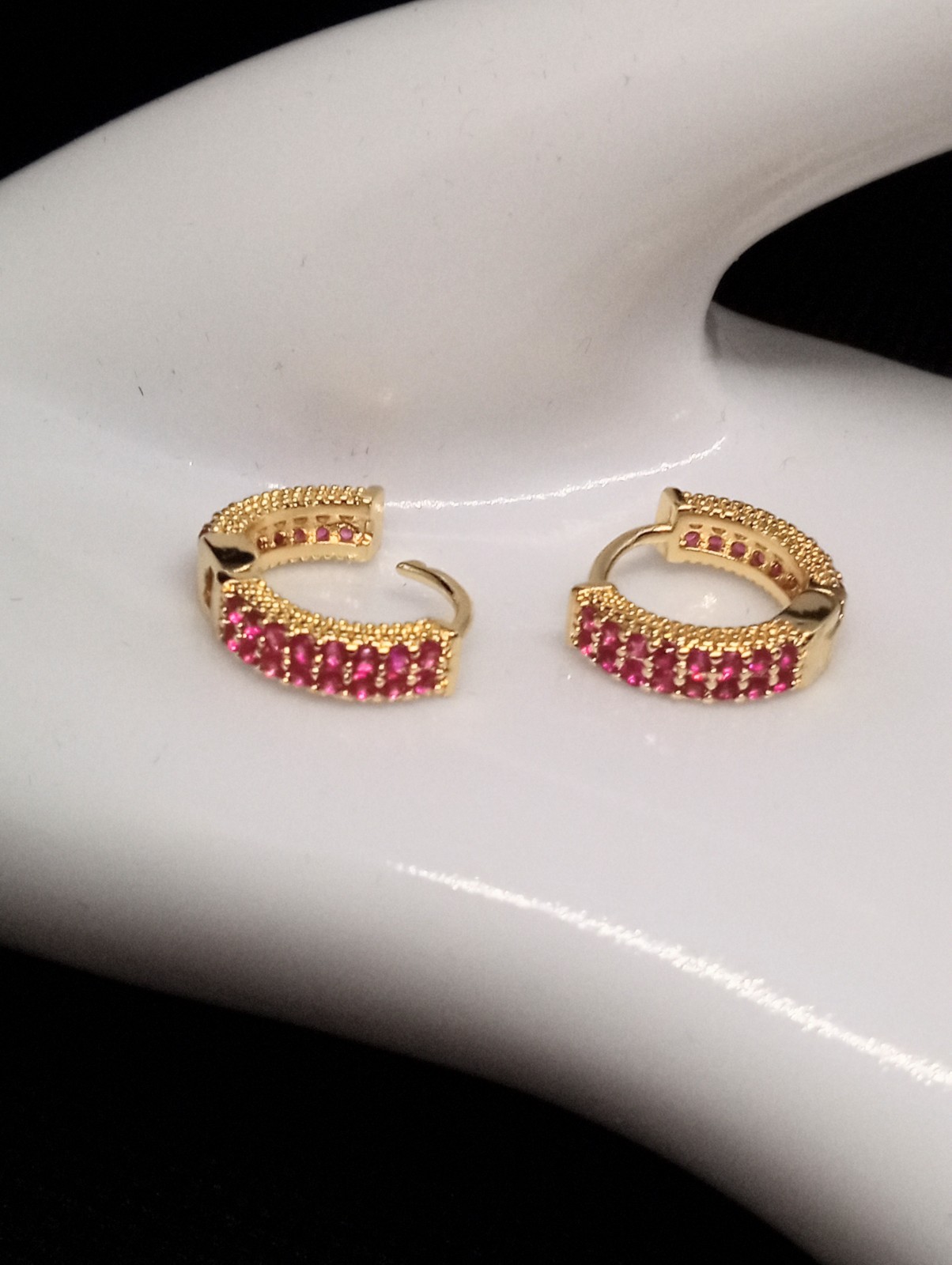 Ruby Red Pave Cubic Zerconia Gold Plated Huggie Earrings NWOT Fall ’25