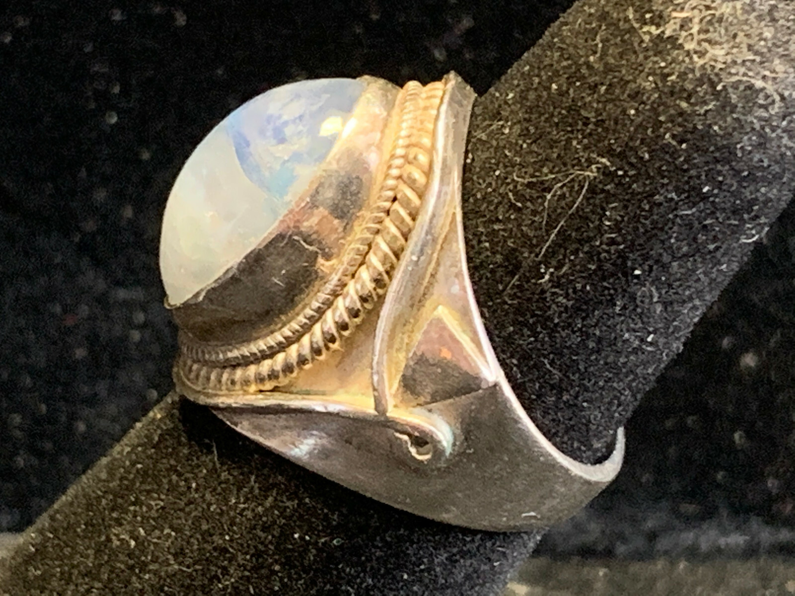 Vtg Sterling Silver .925 Blue Glass Stone Jewelry Ring Size 7 (10.49 Grams)