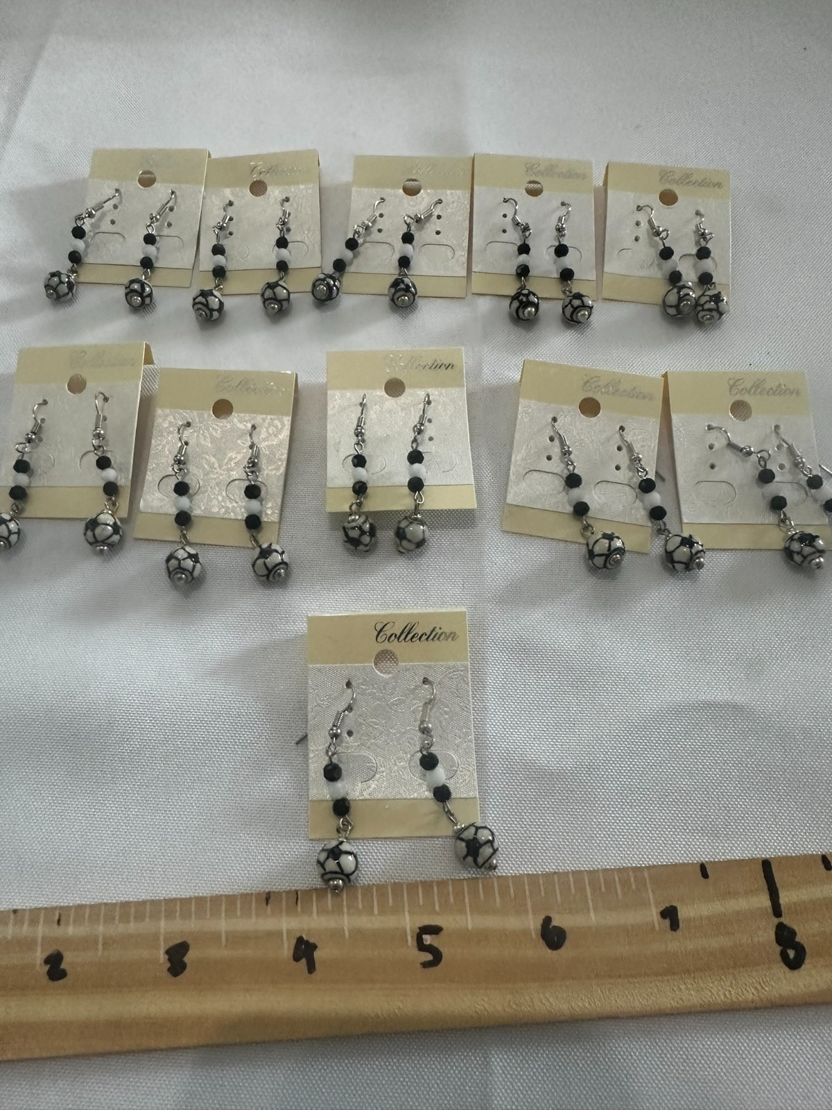 Unbranded Silver tone chandelier dangle Soccer earrings Blk/White