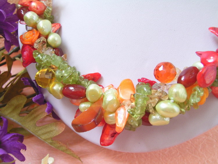19″ 4 Strands Pearl Peridot Agate Coral Necklace