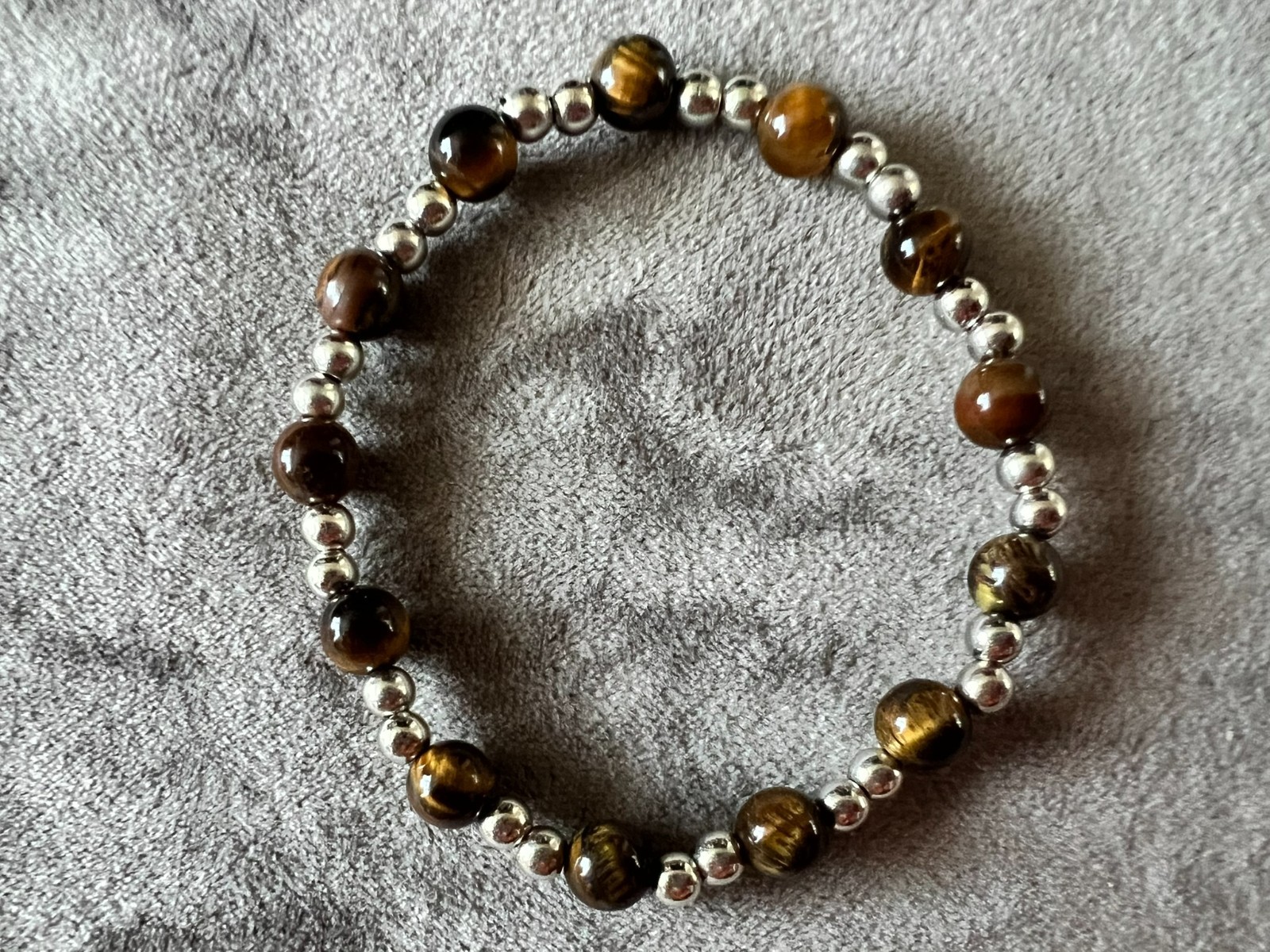 handmade elastic unique tiger eye stone beads & silver accents bracelet