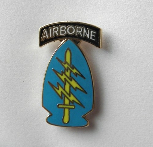 US ARMY AIRBORNE SPECIAL FORCES REGULAR LAPEL PIN BADGE 1 INCH