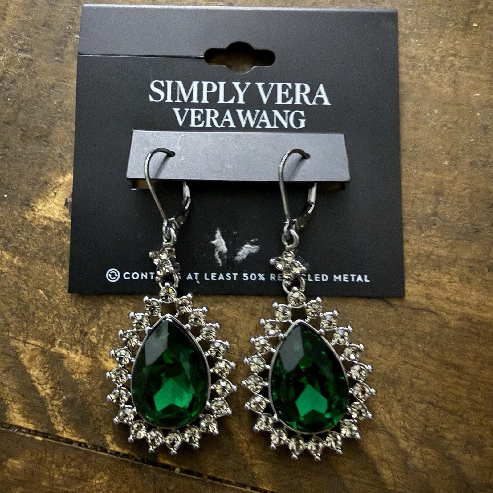 SIMPLY VERA VERA WANG SILVERTONE LEVERBACK LARGE GREEN RHINESTONE DROP EARRINGS