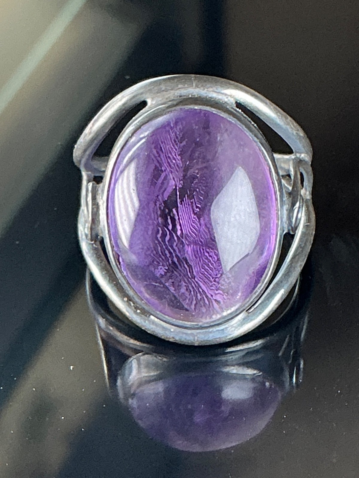 Old Vintage Unique Style Purple Amethyst Stone Silver Ring Size 10