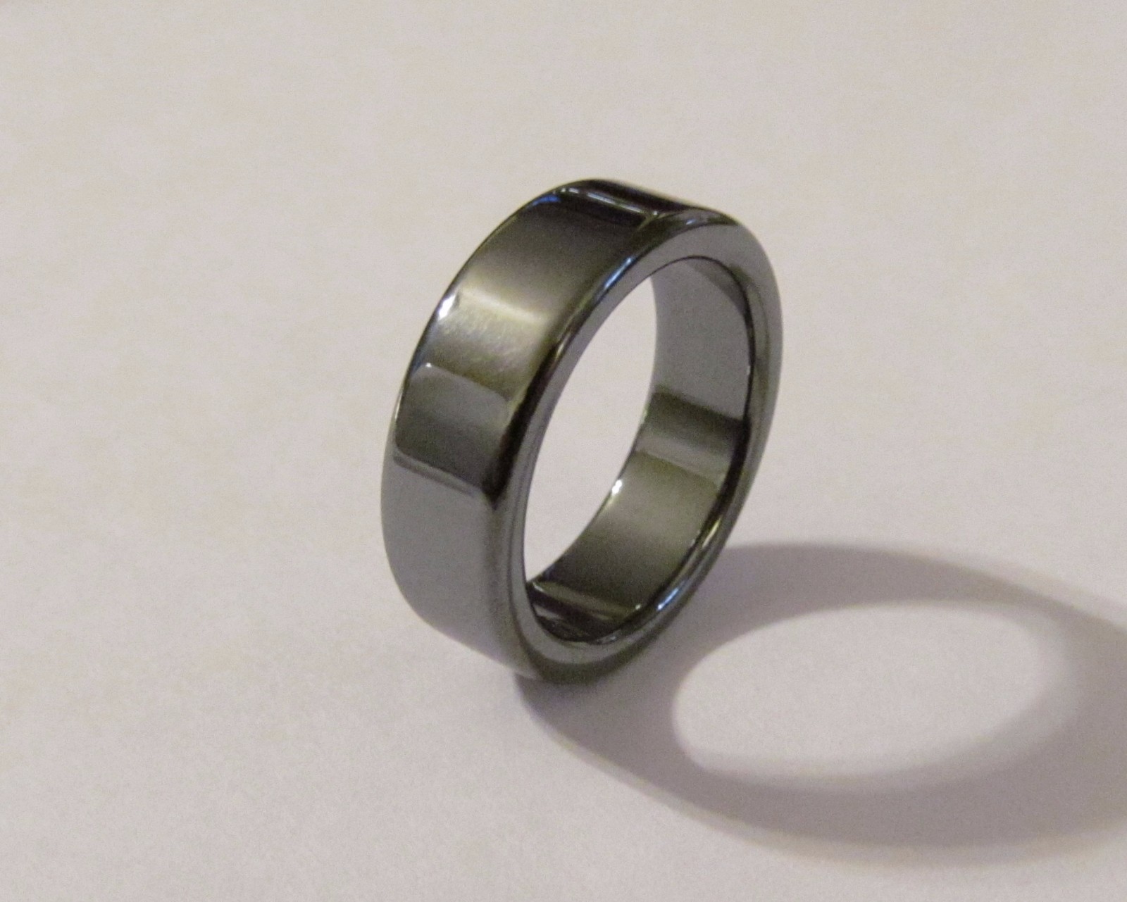 Genuine Hematite Black Flat 4.7 to 5.7mm Band Ring Various Sizes HEMR3W