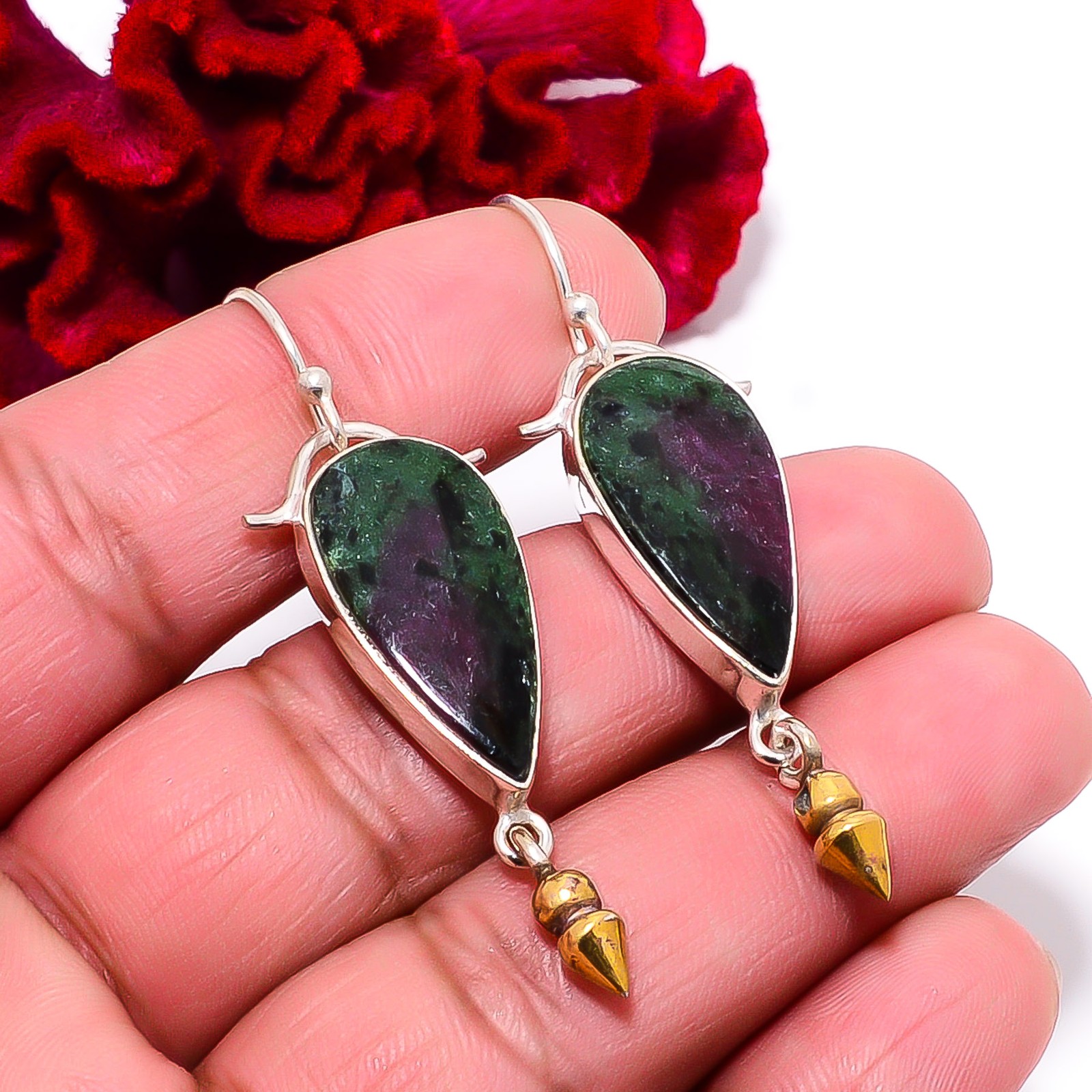 Ruby With Zoisite – Tanzania 925 Silver Two Tone Arrow Head Earring 2.18″ E94916