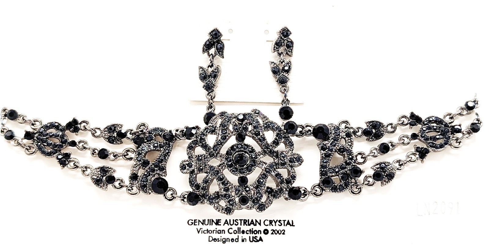 DESIGNER INSPIRED 16 in BLACK MULTI CRYSTAL CHOKER NECKLACE EARRINGS JEWELRY SET