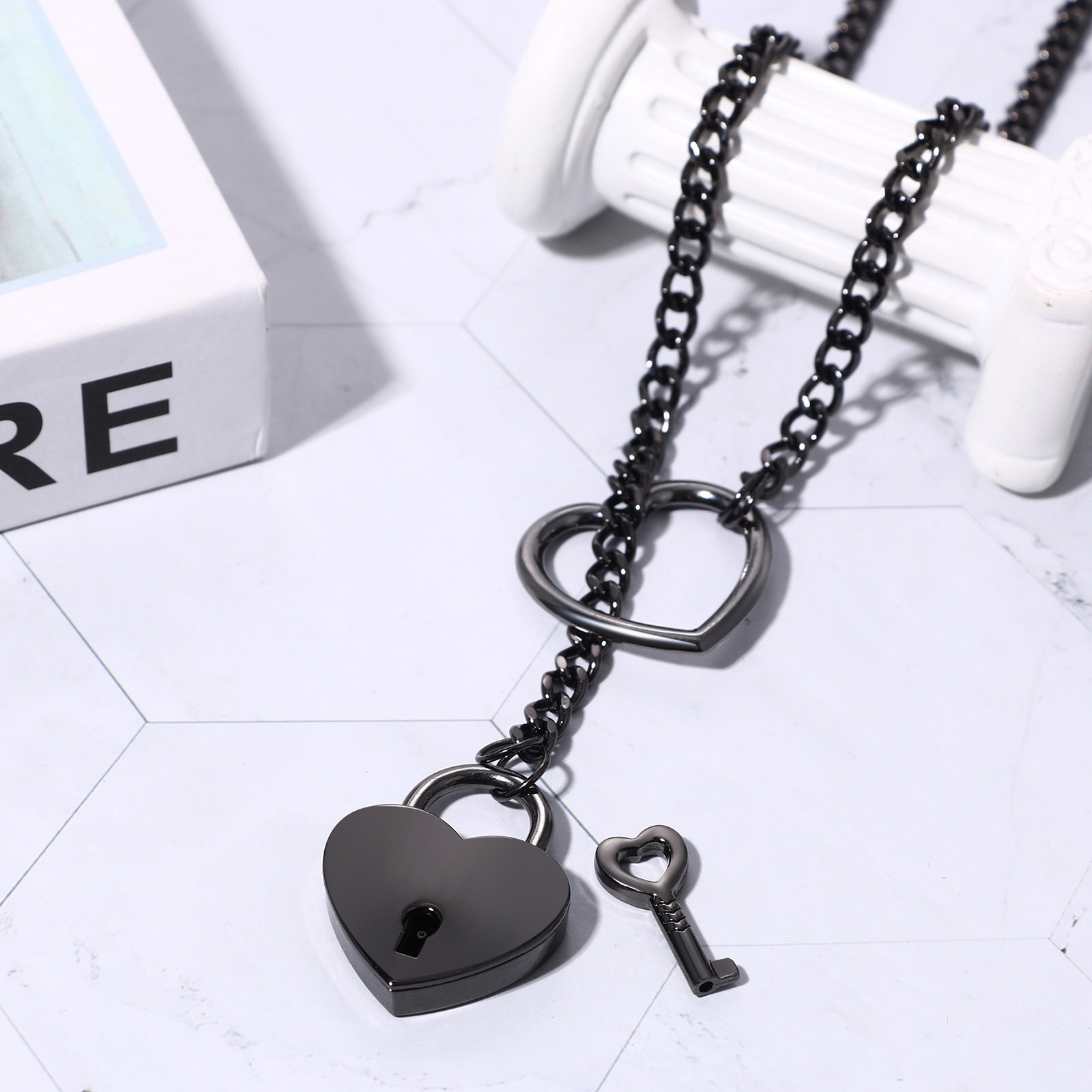 Heart O-ring Slip Chain Necklace Women Lariat Y-Necklace Collar Locker With Key
