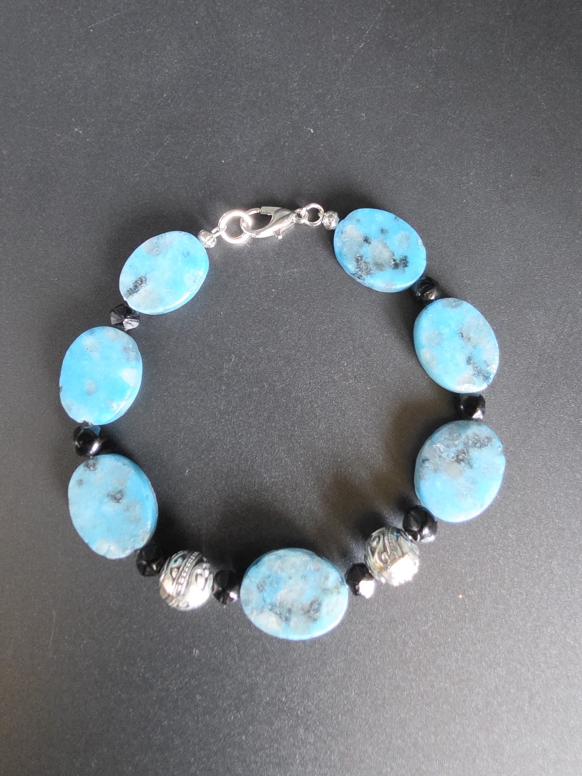 Blue Oval Stone Bracelet Silver Tone Beads Lobster Clasp 6.75″ Handcrafted