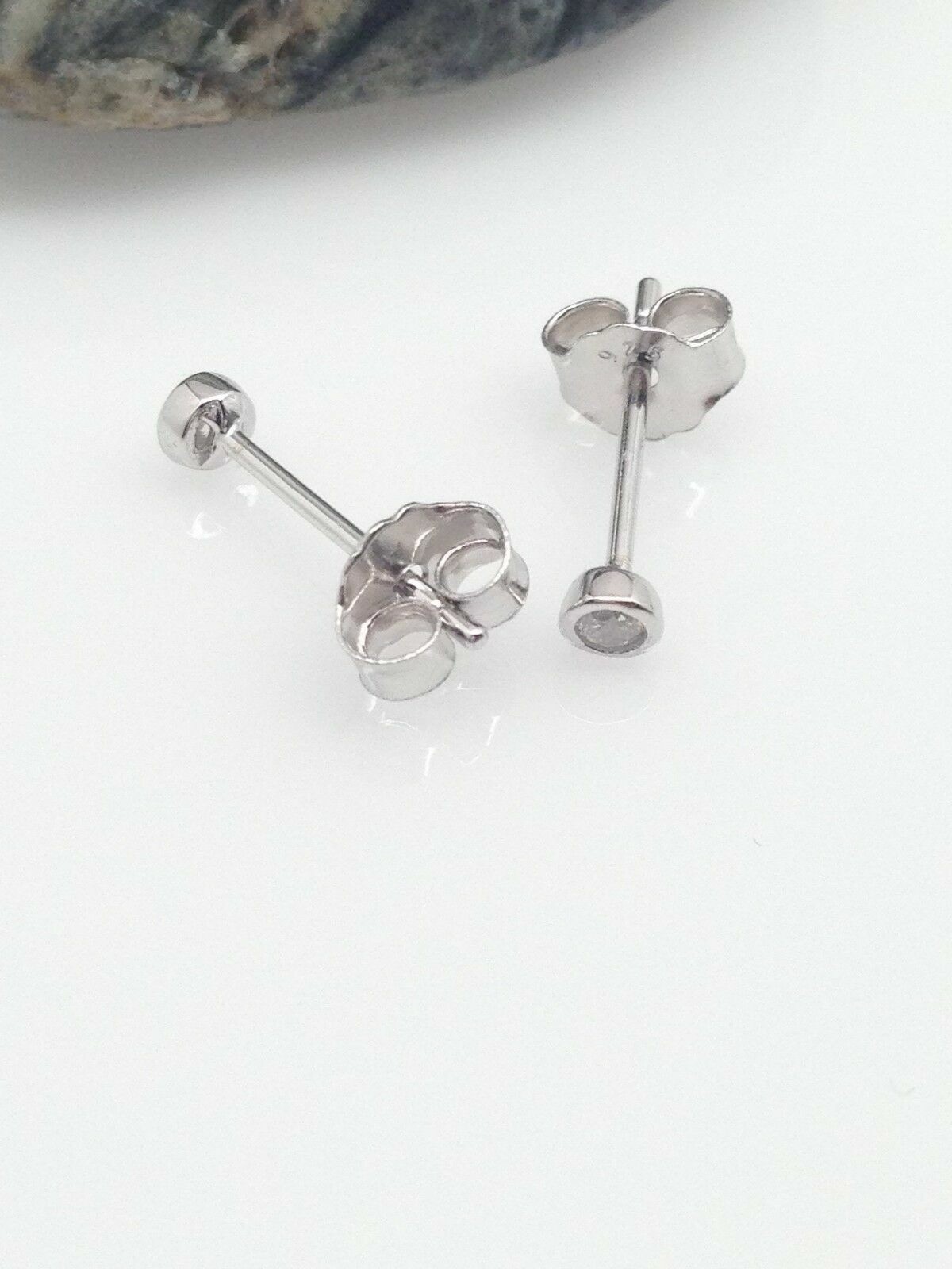 Silver Plated Tiny Bezel Cz Solitaire Stud Earrings 2mm Lab-Created A37