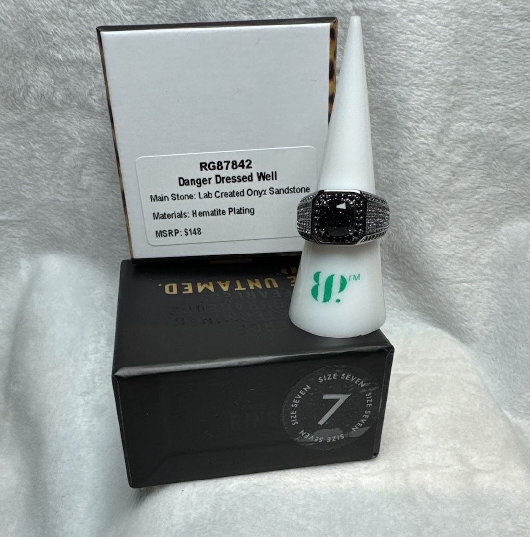 BP Untamed Unisex Size 7 Danger Dressed Well Created Onxy Sandstone on Hematite