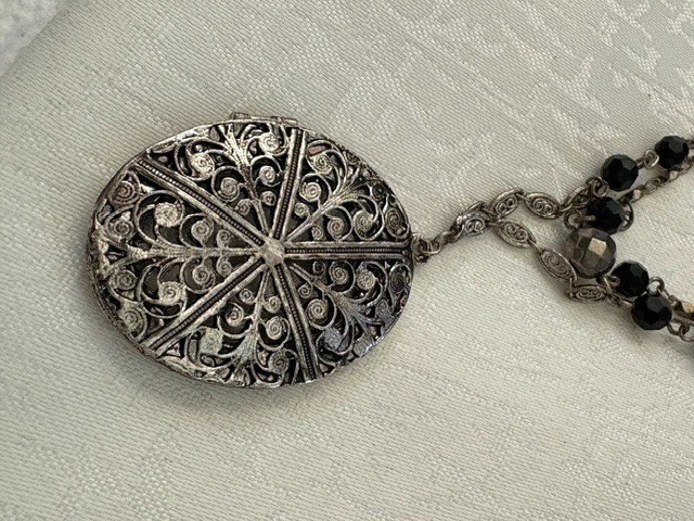 Ann Taylor LOFT 29” Double Chain Silvertone Filigree Necklace with Locket, 1.75″