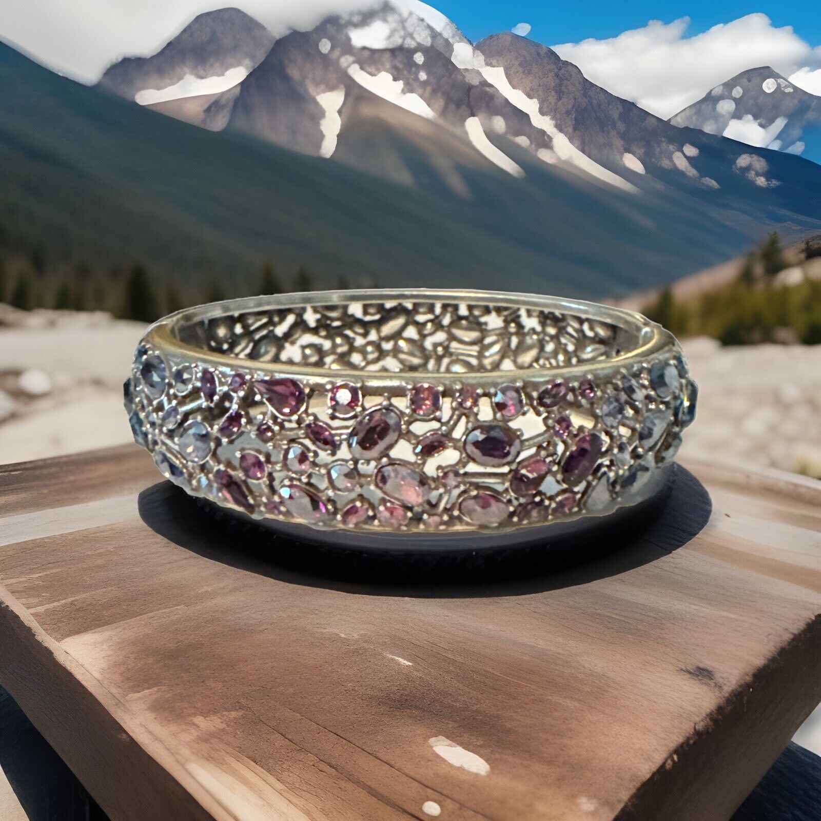 Brighton CRYSTAL LOVE Hinged Magnetic Bangle Bracelet MSRP $128 NWT Rare Find!