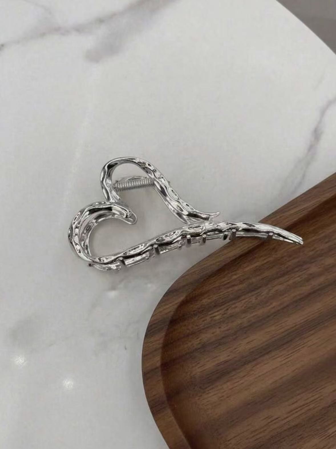 Heart Shape Hair Claw Clip for Women, Elegant Metal Hair Clip