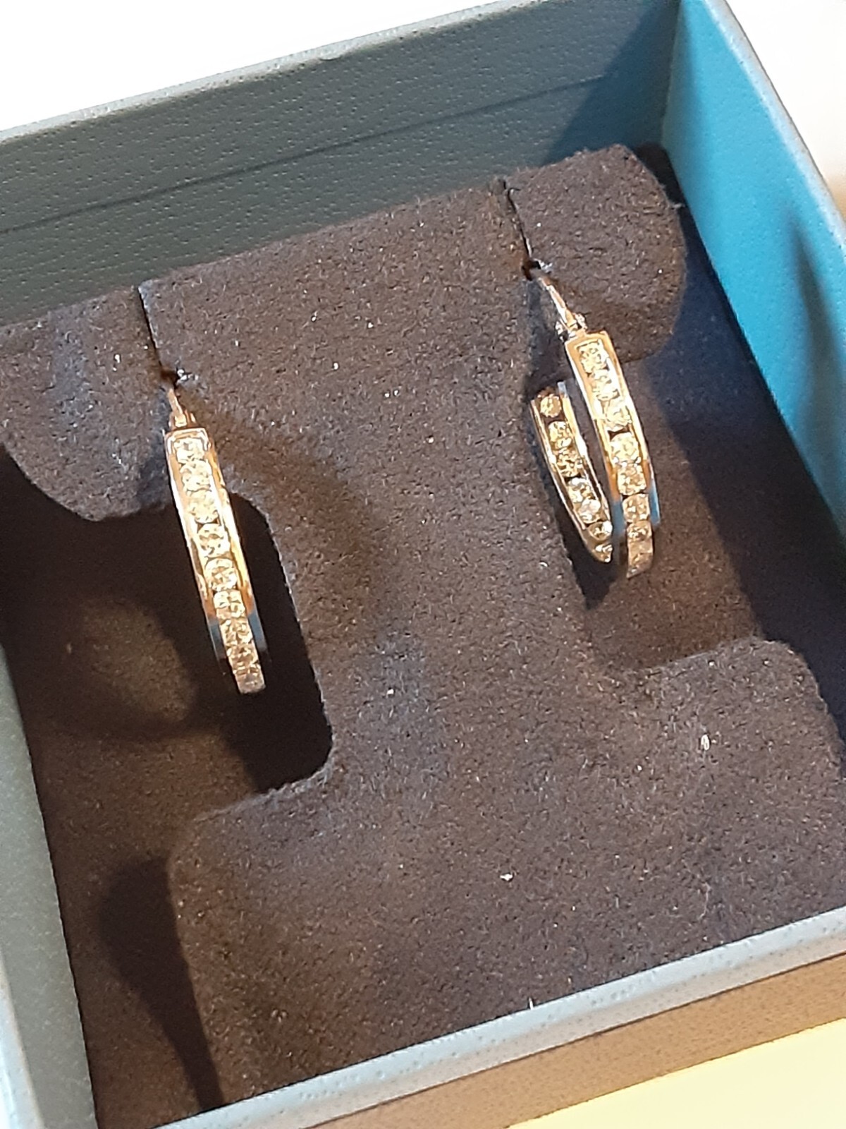 * JTV BELLA LUCE Yellow Gold /925 Simulated Diamonds HOOP Earrings 610