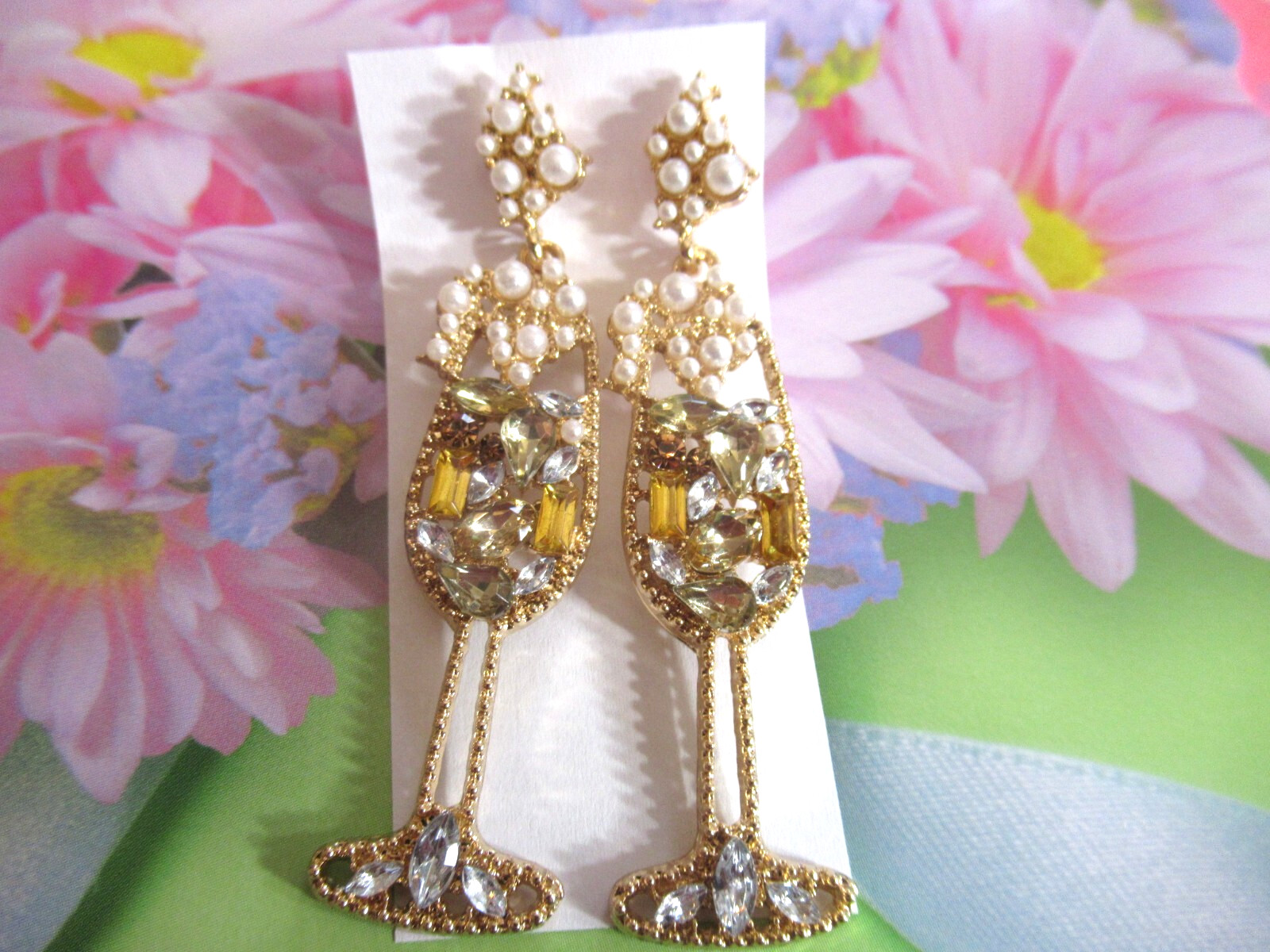 2.50″ POPPED CORK CHAMPAGNE BOTTLE & CHAMPAGNE GLASS RHINESTONE PEARL EARRINGS