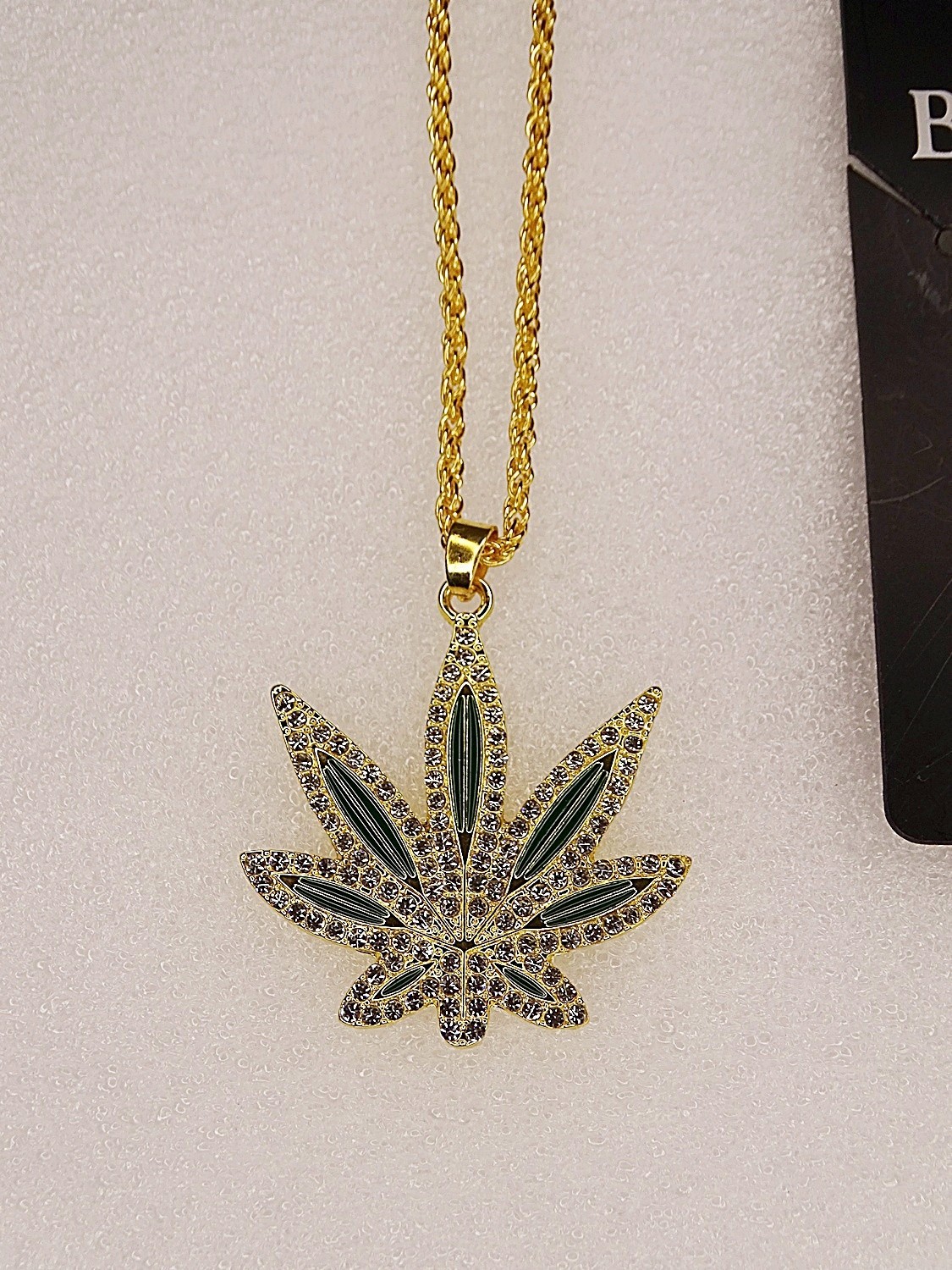 2 Body Rage Marijuana Leaf 20″ Necklace Bud Pot Smoke Loud Charm Chain(s)
