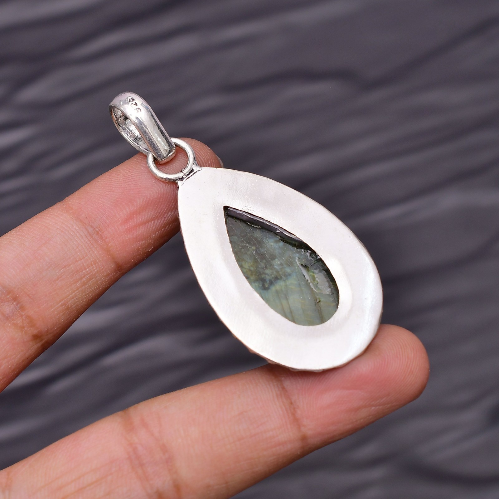 Labradorite Gemstone 925 Sterling Silver Jewelry Pendant 2.12″