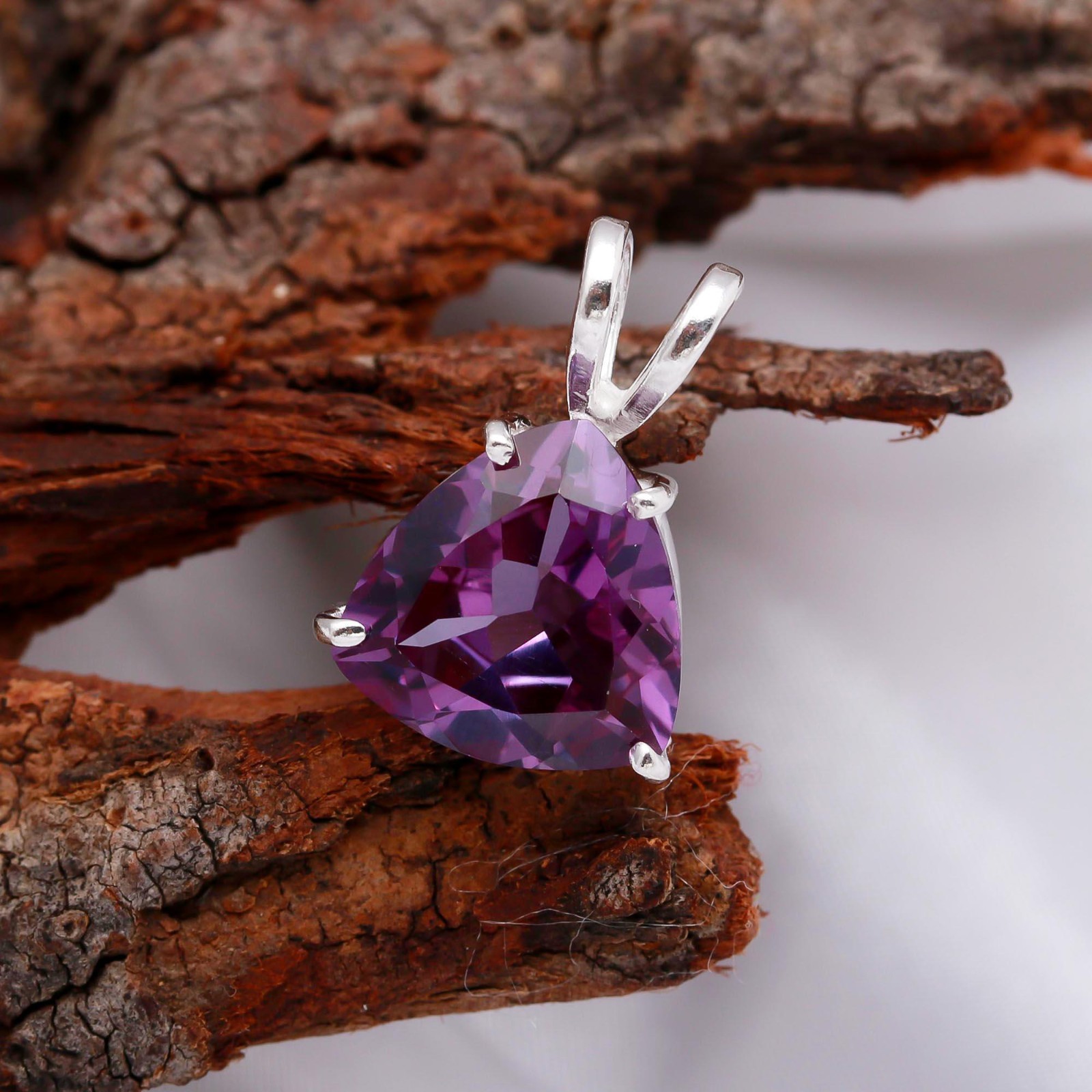Color Changing Alexandrite Trillion Pendant 925 Sterling Silver Jewelry For Her