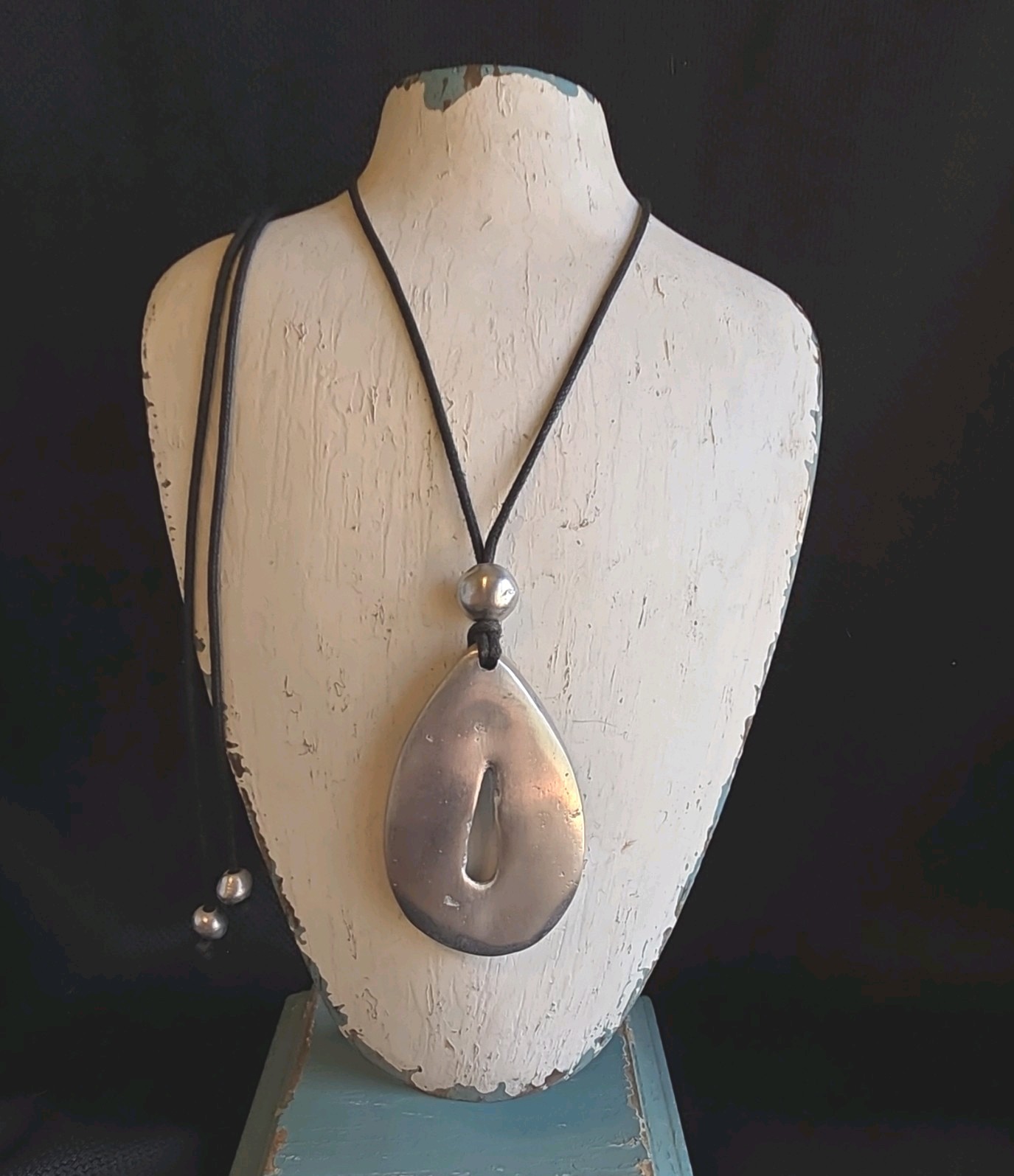 Soft Surrounding Aluminum Black Metal Cord Necklace with Teardrop Pendant Adj