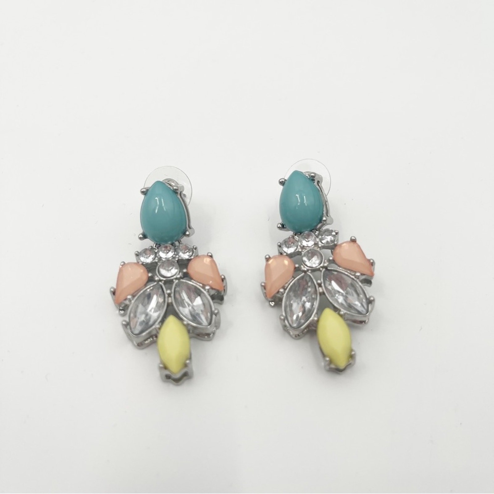BOUTIQUE Earrings Dangle Rhinestone Crystal Pastel Cocktail Silver Teardrop