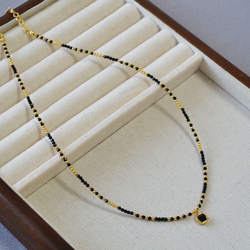 Natural Crystal Black Tourmaline Beaded Healing Anxiety Relief Choker Necklace