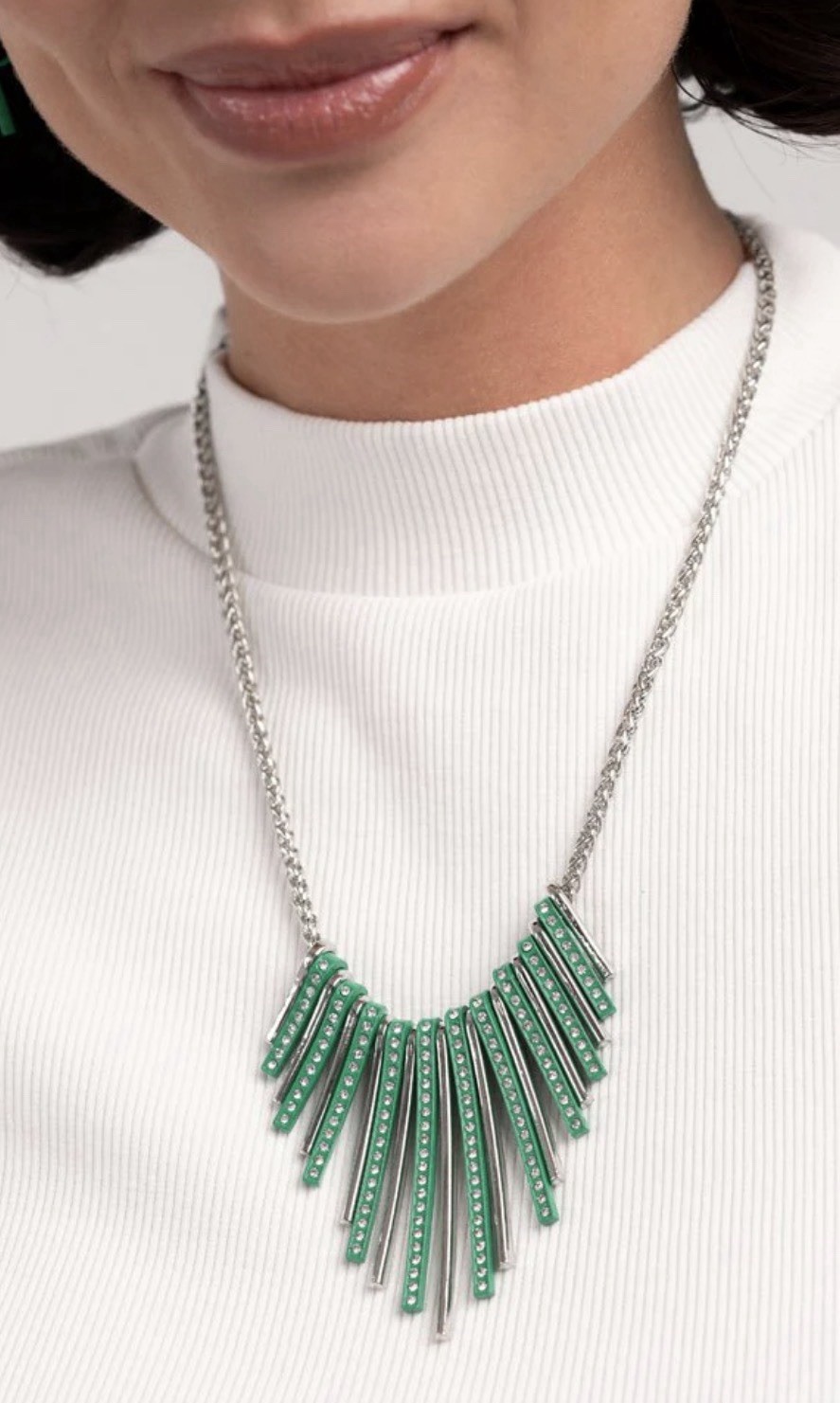 Paparazzi Fashionable Fringe- Green Necklace