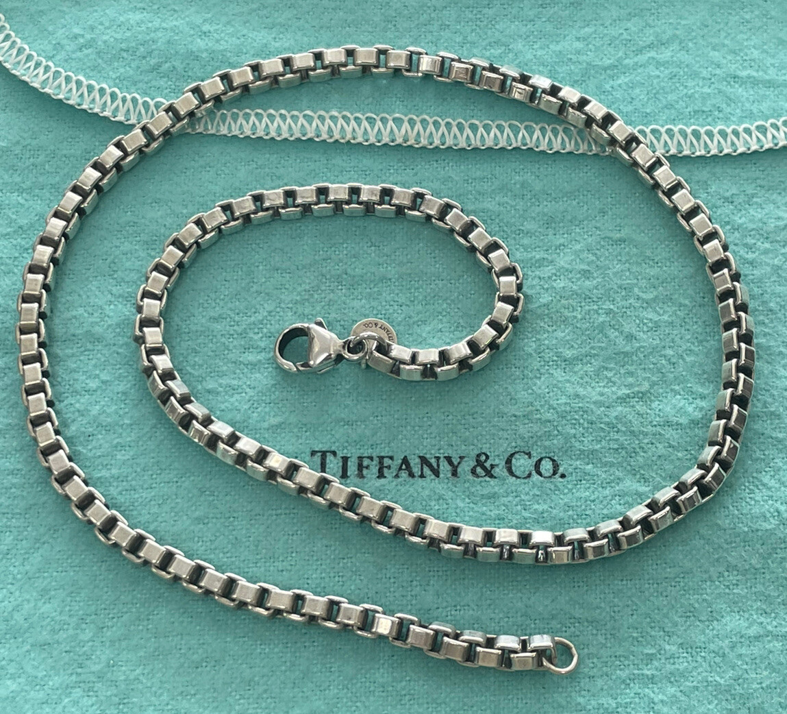Authentic Tiffany & Co Unisex Sterling Silver 4mm Venetian Box Link Necklace