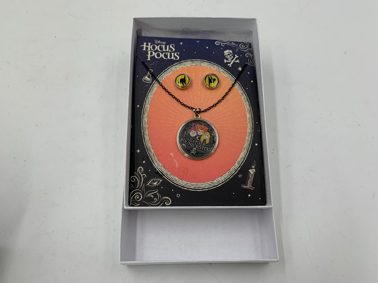 Disney Metal 9in Hocus Pocus Necklace & Earrings Set JEWERLY028