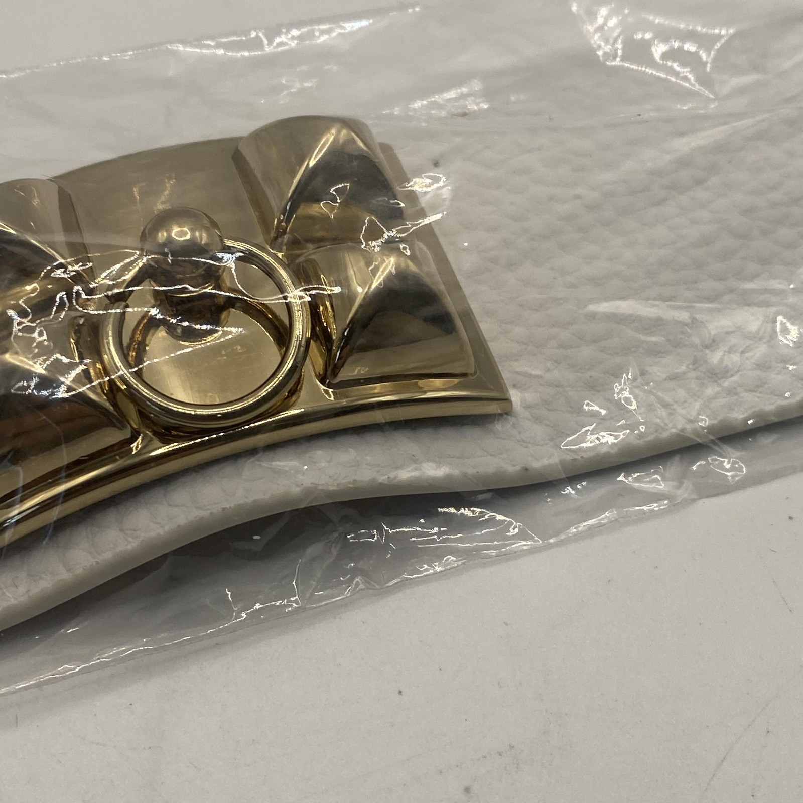 White Leather Cuff Bracelet Gold Tone Stud Plate Snap Closure 7.5 In Adjustable