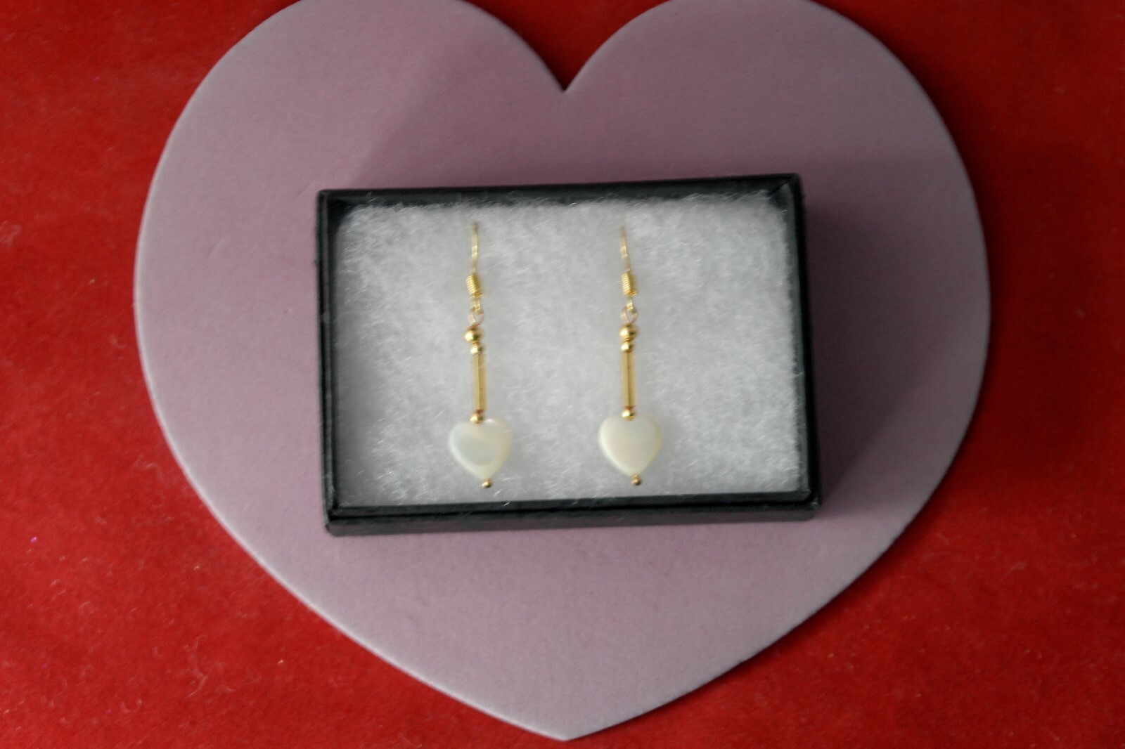 Beautiful Earrings With Heart Mother Of Pearl 1. 8 Gr. 3.2 Cm. Long + Hooks