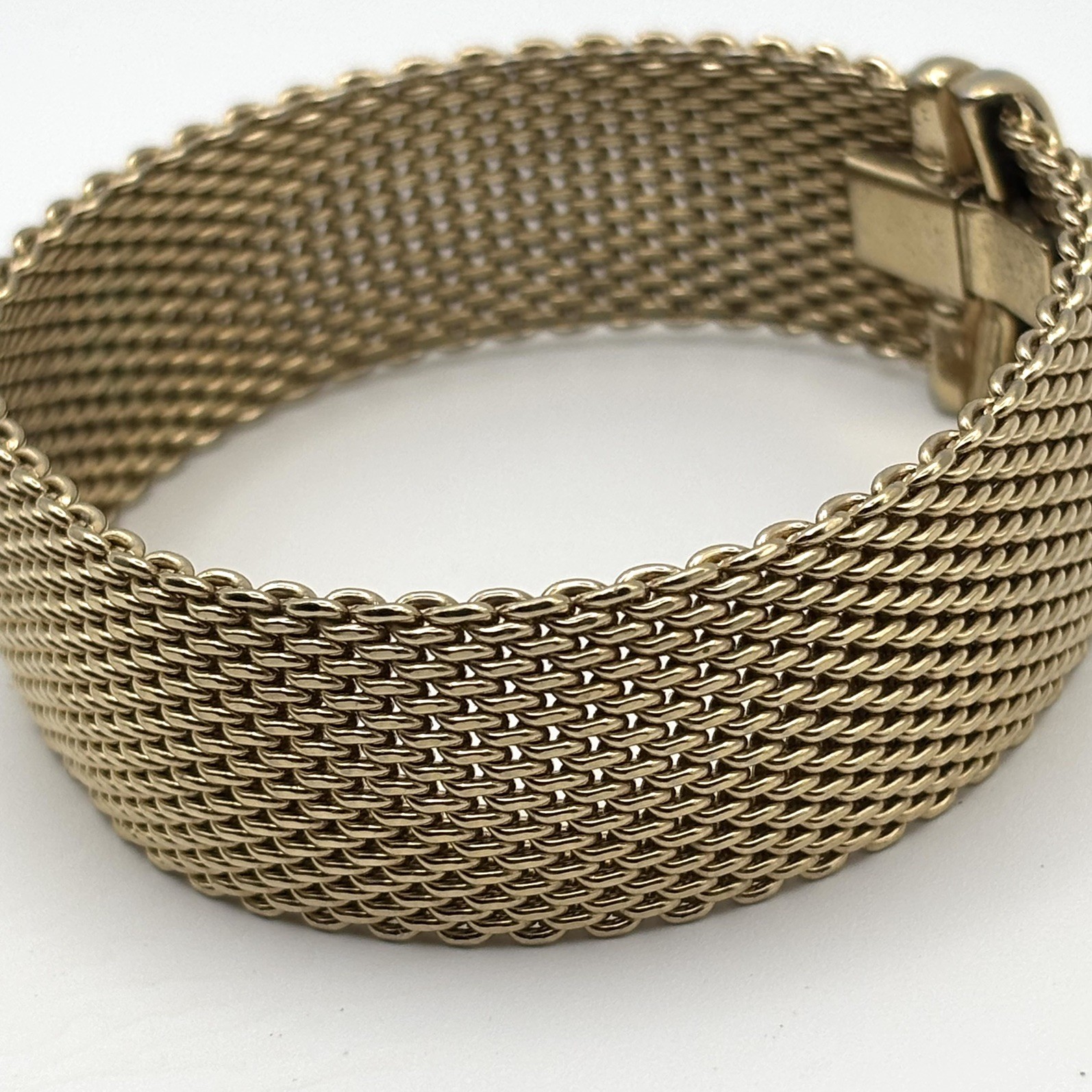 Woven Mesh Bracelet 14K Gold Electroplate ESPO Signed 7.5″ long; 0.75” wide 44g