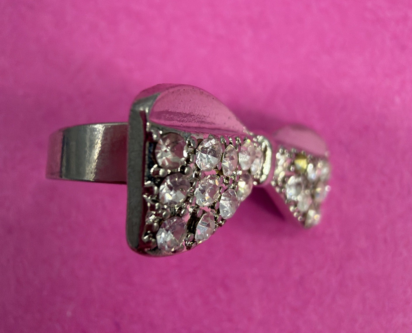 PlayBoy Ladies Silver Tone Bow Ring With Clear Stones Mixed Sizes