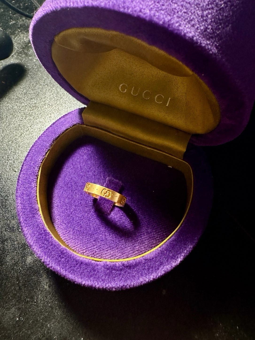 Gucci GG Band Ring 18k Yellow Gold Engraved Signed Size 7.25
