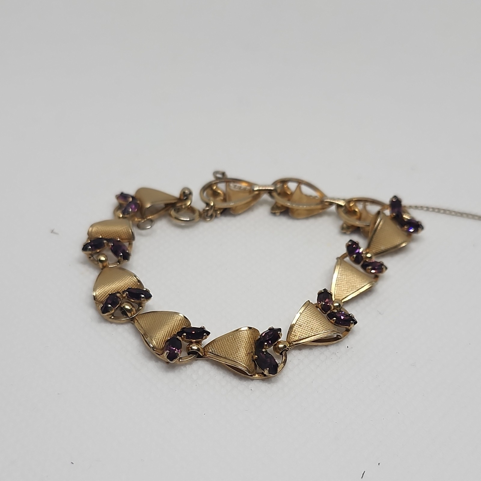 DCE 1/20 14KT Gold Filled Link Braclet W/ Amethyst Accents Lobster Clasp